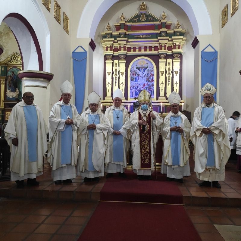 Arquidiócesis de Calabozo celebra el aniversario XXV de Consagración Episcopal de Mons. Manuel Diaz 