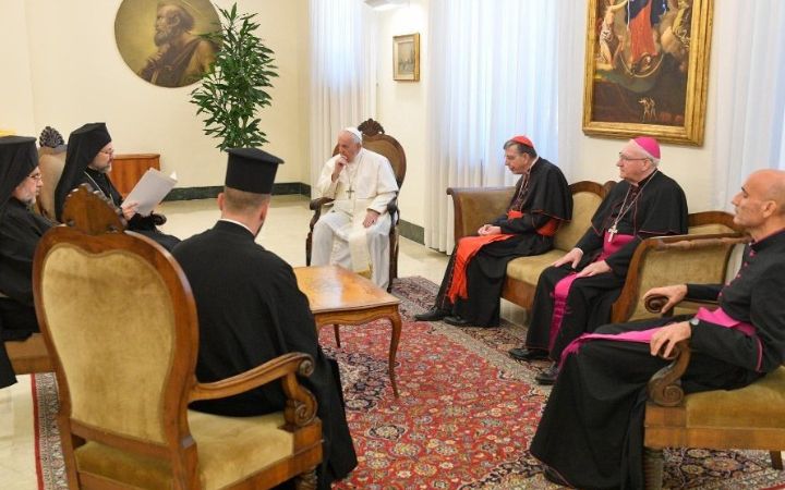 Papa Francisco: La reconciliación entre cristianos, contribución a la paz