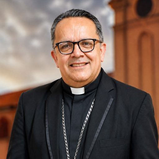 Monseñor-Luis-Enrique-Rojas-Ruiz